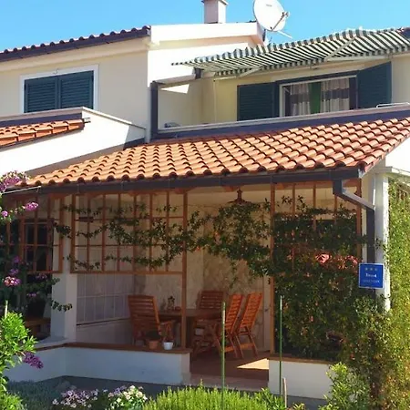Apartman X Jadrija *